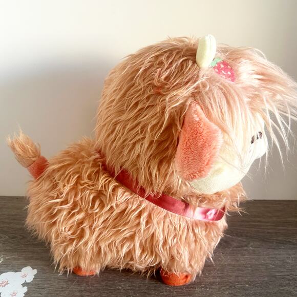 Honeymaru Fluffy Strawberry Highland Stuffed Cow Plush Box Lunch Kawaii Cute EUC - Picture 2 of 7